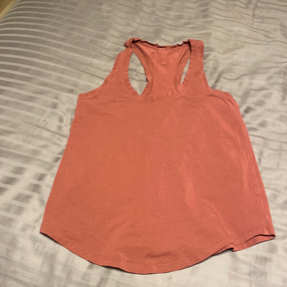 Gently worn LULU LEMON love tank top size 2